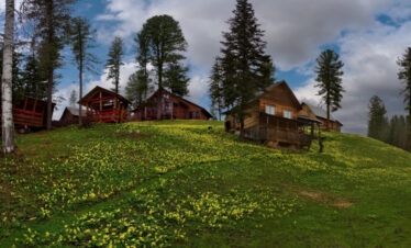 Fascinating Jammu & Kashmir package for 8 nights & 9 days
